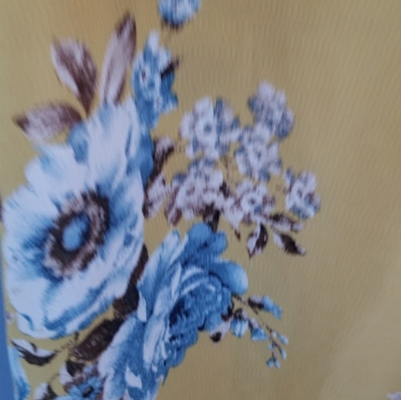 Yellow Ruffle Tank Top - Picture 7 of 7